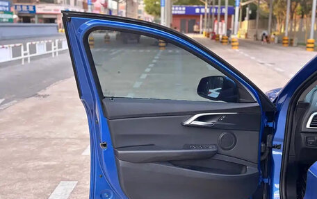 BMW 1 серия, 2020 год, 1 400 000 рублей, 9 фотография