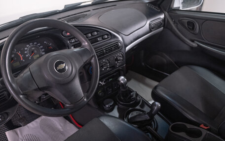 Chevrolet Niva I рестайлинг, 2011 год, 529 000 рублей, 9 фотография