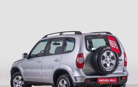Chevrolet Niva I рестайлинг, 2011 год, 529 000 рублей, 4 фотография