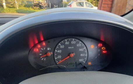 Nissan March III, 2002 год, 220 000 рублей, 15 фотография