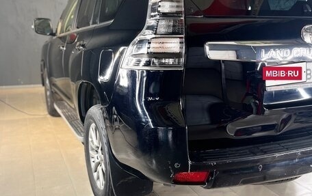 Toyota Land Cruiser Prado 150 рестайлинг 2, 2016 год, 3 300 000 рублей, 6 фотография