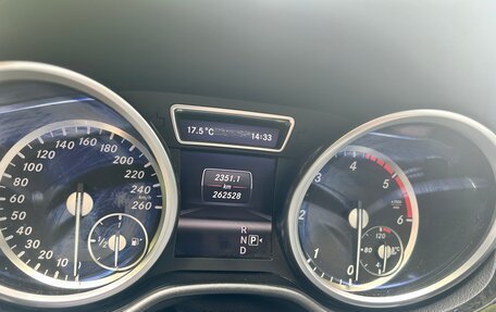 Mercedes-Benz GL-Класс, 2013 год, 3 050 000 рублей, 3 фотография