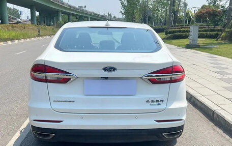 Ford Mondeo V, 2021 год, 1 450 000 рублей, 7 фотография