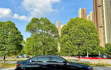 BMW 3 серия, 2020 год, 2 400 000 рублей, 5 фотография