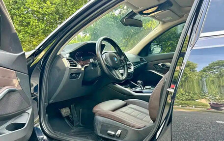 BMW 3 серия, 2020 год, 2 400 000 рублей, 10 фотография