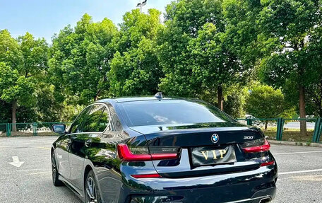 BMW 3 серия, 2020 год, 2 400 000 рублей, 8 фотография