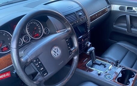 Volkswagen Touareg III, 2009 год, 1 420 000 рублей, 1 фотография