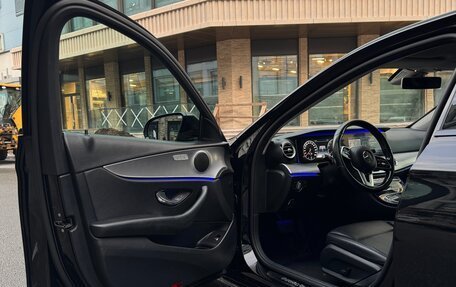 Mercedes-Benz E-Класс, 2018 год, 2 550 000 рублей, 14 фотография