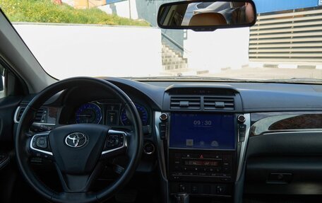 Toyota Camry, 2017 год, 2 289 000 рублей, 6 фотография