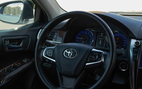 Toyota Camry, 2017 год, 2 289 000 рублей, 16 фотография