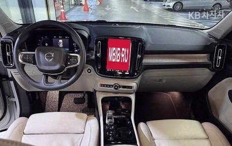 Volvo XC40 I, 2022 год, 3 260 000 рублей, 6 фотография