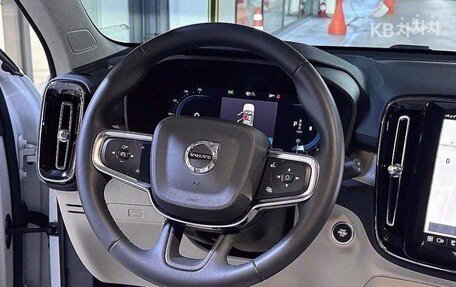 Volvo XC40 I, 2022 год, 3 260 000 рублей, 9 фотография