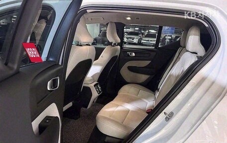 Volvo XC40 I, 2022 год, 3 260 000 рублей, 8 фотография