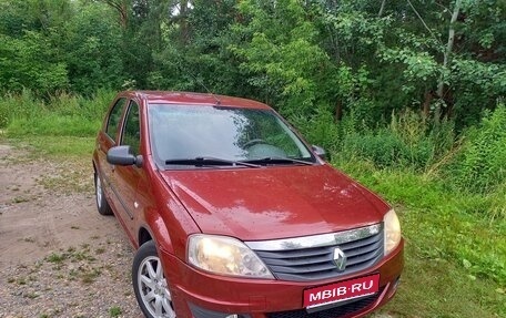 Renault Logan I, 2012 год, 700 000 рублей, 1 фотография