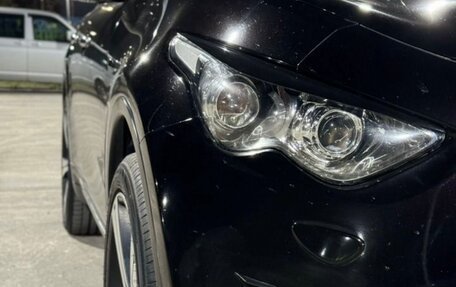 Infiniti FX II, 2012 год, 1 600 000 рублей, 3 фотография