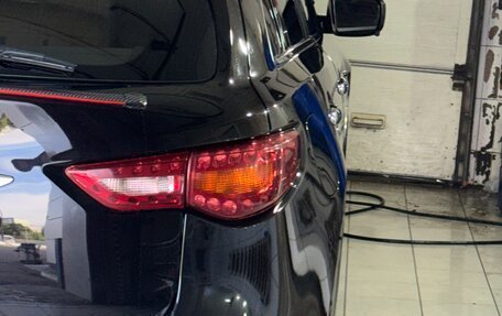 Infiniti FX II, 2012 год, 1 600 000 рублей, 13 фотография