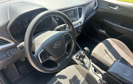Hyundai Solaris II рестайлинг, 2020 год, 1 360 000 рублей, 3 фотография
