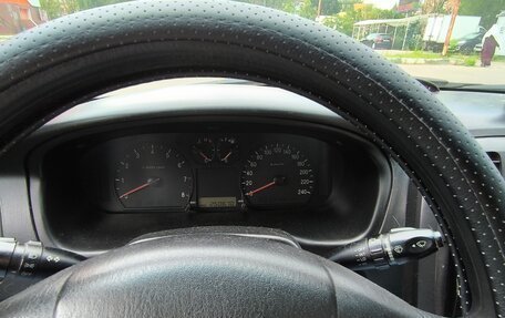 Hyundai Sonata IV рестайлинг, 2004 год, 340 000 рублей, 15 фотография