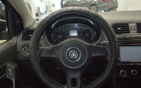 Volkswagen Polo VI (EU Market), 2010 год, 396 000 рублей, 34 фотография