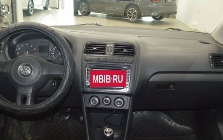 Volkswagen Polo VI (EU Market), 2010 год, 396 000 рублей, 31 фотография