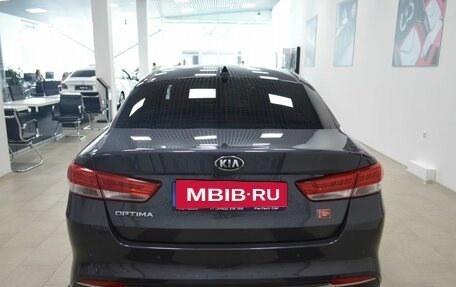 KIA Optima IV, 2018 год, 1 969 000 рублей, 10 фотография