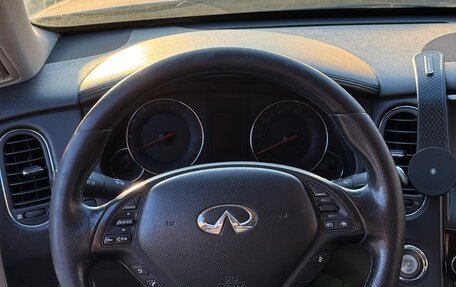 Infiniti EX, 2010 год, 1 600 000 рублей, 15 фотография