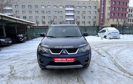 Mitsubishi Outlander III рестайлинг 3, 2008 год, 1 200 000 рублей, 2 фотография