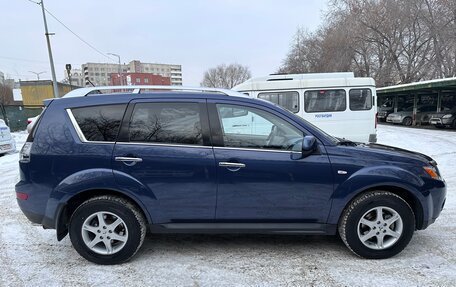 Mitsubishi Outlander III рестайлинг 3, 2008 год, 1 200 000 рублей, 12 фотография