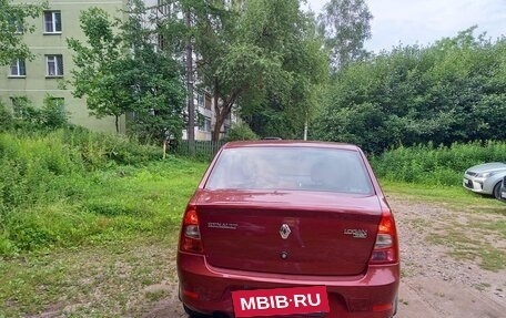 Renault Logan I, 2012 год, 700 000 рублей, 2 фотография