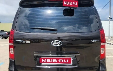 Hyundai Grand Starex Grand Starex I рестайлинг 2, 2020 год, 1 930 000 рублей, 5 фотография