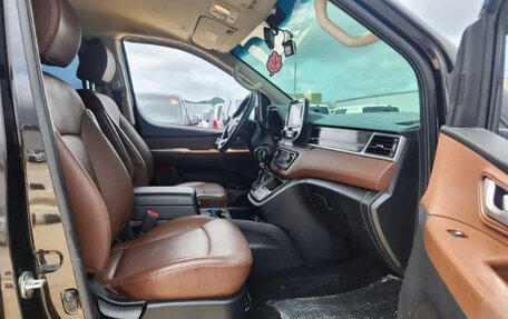 Hyundai Grand Starex Grand Starex I рестайлинг 2, 2020 год, 1 930 000 рублей, 9 фотография