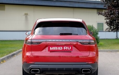 Porsche Cayenne III, 2022 год, 9 850 000 рублей, 5 фотография