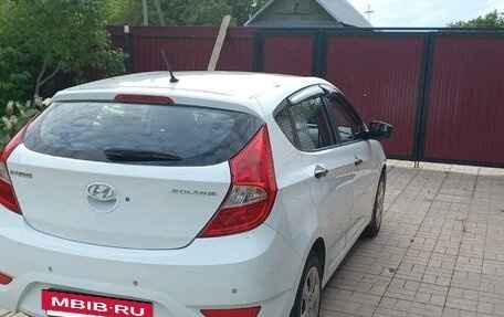Hyundai Solaris II рестайлинг, 2012 год, 650 000 рублей, 4 фотография