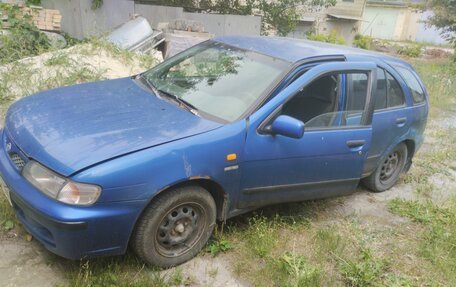 Nissan Almera, 1998 год, 120 000 рублей, 2 фотография