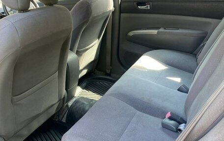 Toyota Prius, 2006 год, 550 000 рублей, 4 фотография