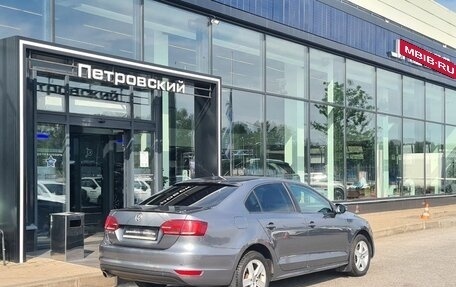 Volkswagen Jetta VI, 2013 год, 1 020 000 рублей, 6 фотография