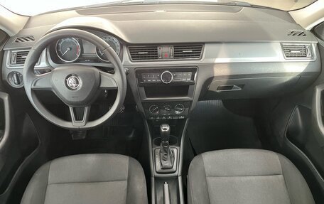 Skoda Rapid I, 2018 год, 1 140 000 рублей, 16 фотография