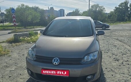Volkswagen Golf Plus II, 2012 год, 990 000 рублей, 1 фотография