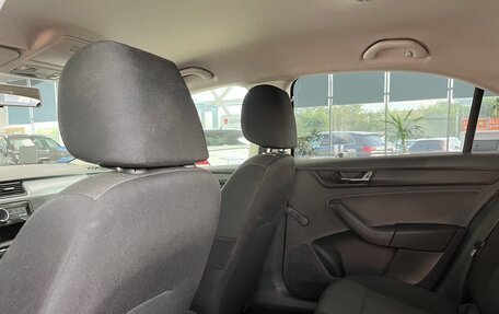 Skoda Rapid I, 2018 год, 1 140 000 рублей, 24 фотография