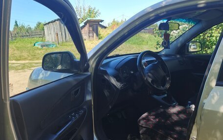 Hyundai Tucson III, 2008 год, 700 000 рублей, 3 фотография