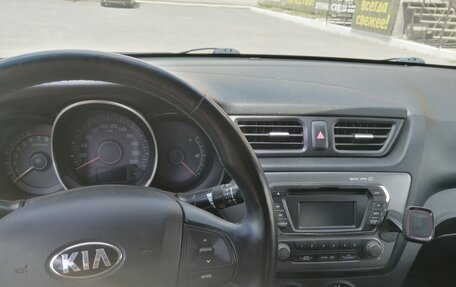 KIA Rio III рестайлинг, 2014 год, 970 000 рублей, 3 фотография