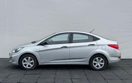 Hyundai Solaris II рестайлинг, 2014 год, 860 000 рублей, 5 фотография
