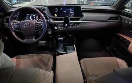 Lexus ES VII, 2021 год, 3 549 987 рублей, 8 фотография