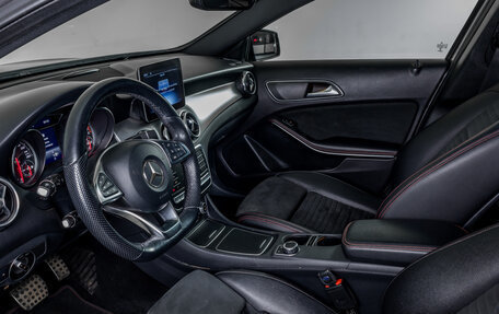 Mercedes-Benz GLA, 2018 год, 2 350 000 рублей, 9 фотография