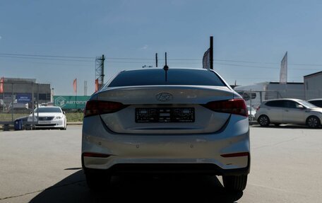 Hyundai Solaris II рестайлинг, 2018 год, 800 000 рублей, 7 фотография