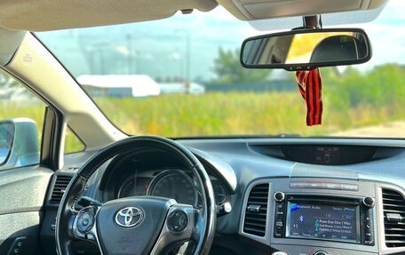 Toyota Venza I, 2013 год, 1 800 000 рублей, 23 фотография