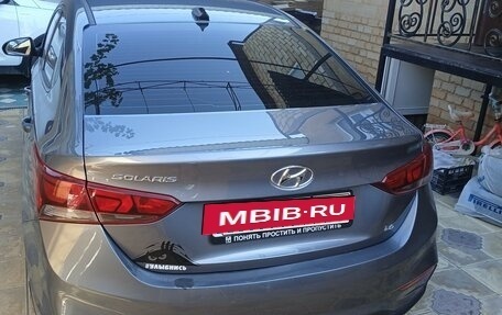 Hyundai Solaris II рестайлинг, 2017 год, 1 220 000 рублей, 5 фотография