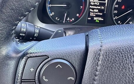 Toyota RAV4, 2018 год, 1 800 000 рублей, 9 фотография