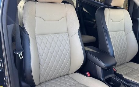 Toyota RAV4, 2018 год, 1 800 000 рублей, 22 фотография