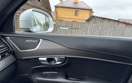 Volvo XC90 II рестайлинг, 2019 год, 4 400 000 рублей, 39 фотография